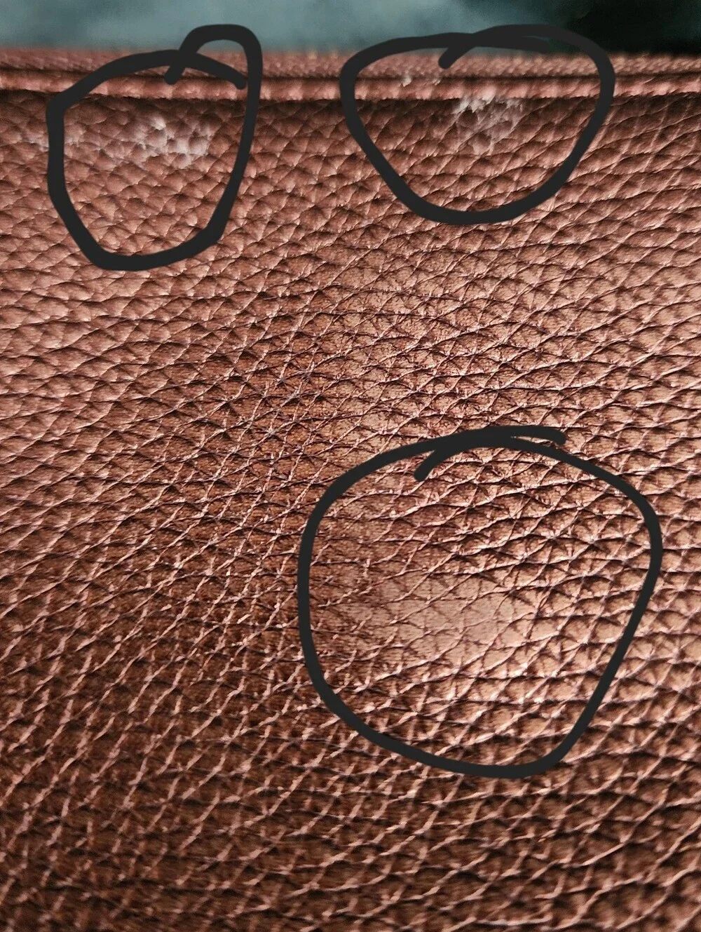 COACH Pebbled Leather Double Corner Zip Bag Bronze/Brown WristletThis is a lit
